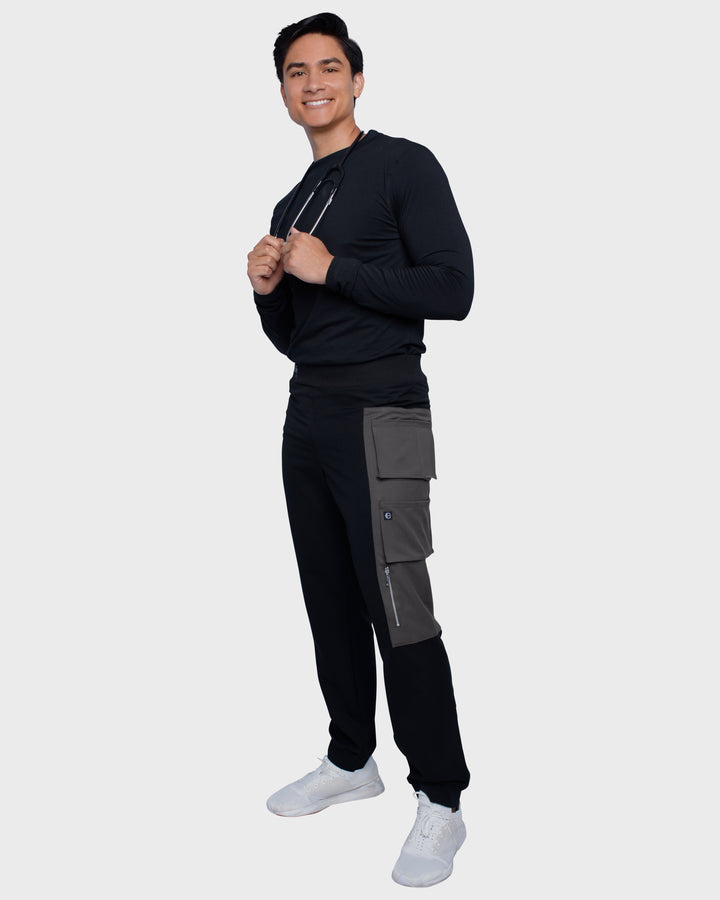 Model: 5'11 - 175lbs | Size: M